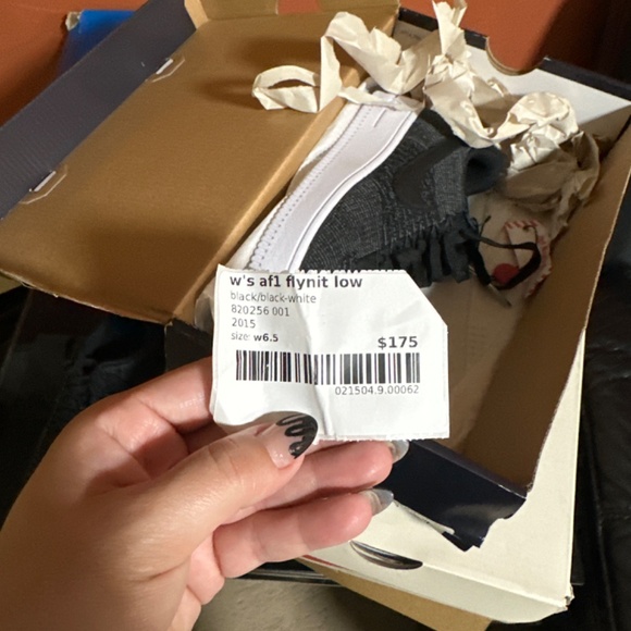 Nike uptown’s - Picture 5 of 6